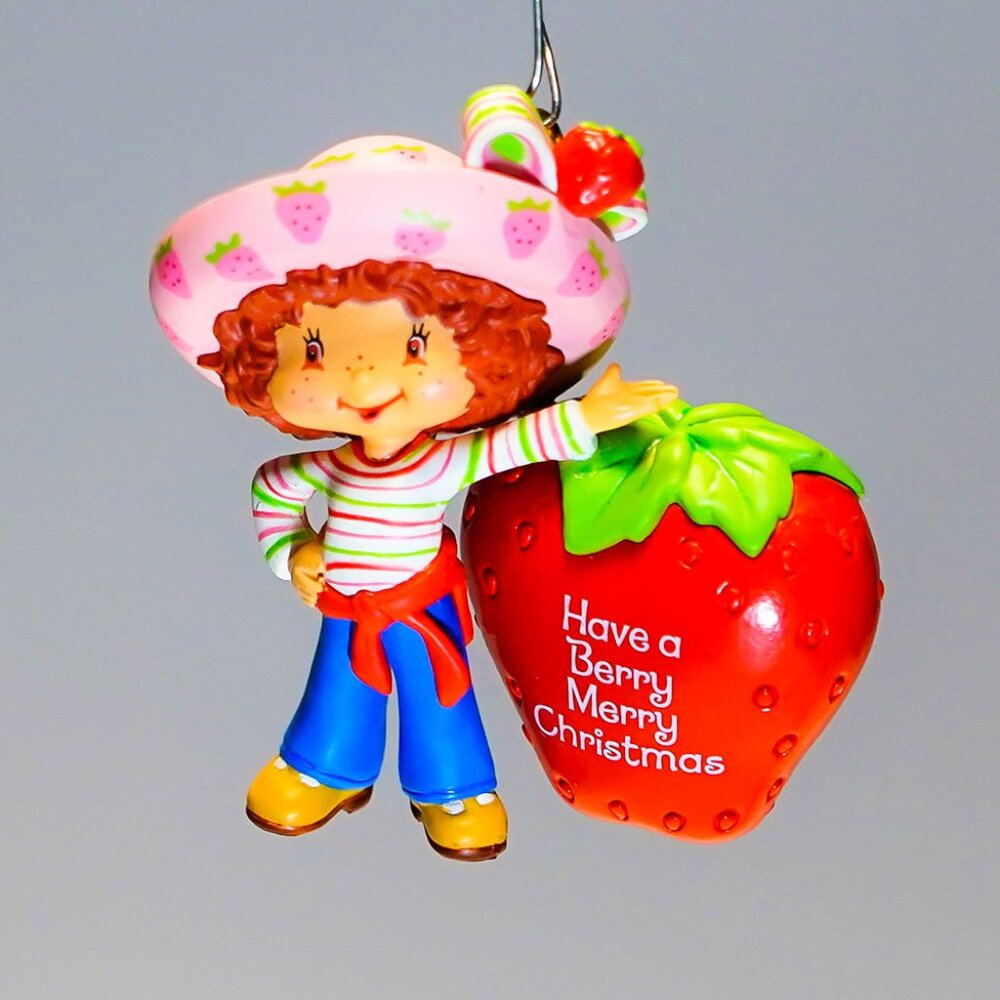 NIB Strawberry Shortcake: A Berry Special Christmas ornament 2003